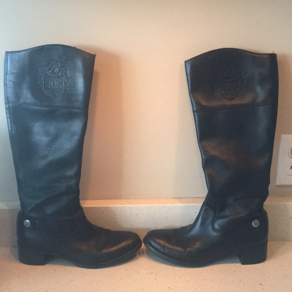 etienne aigner boots